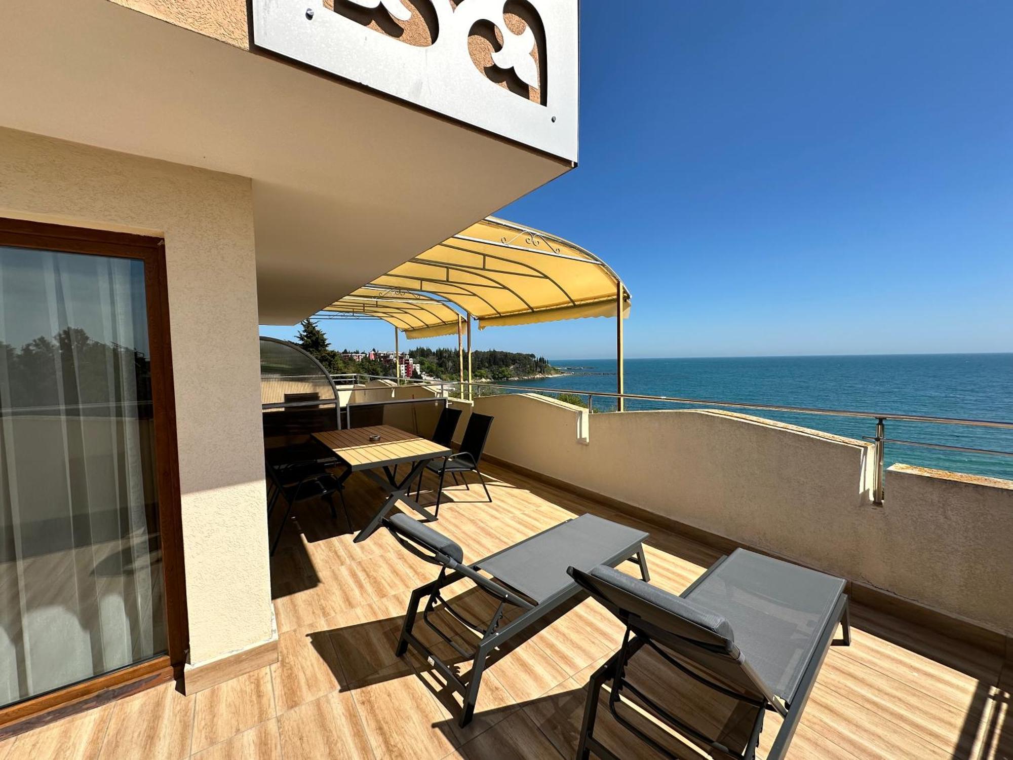 Hotel Capri Nesebar Esterno foto